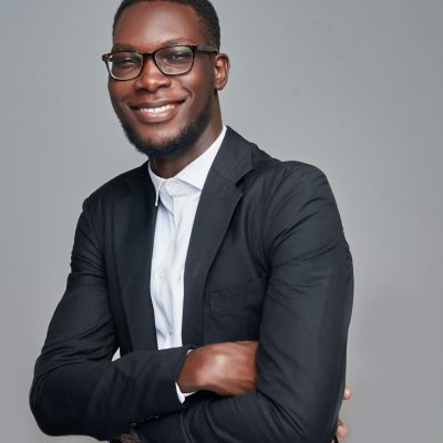 olawale-munna-qpyR0WKV_Cs-unsplash